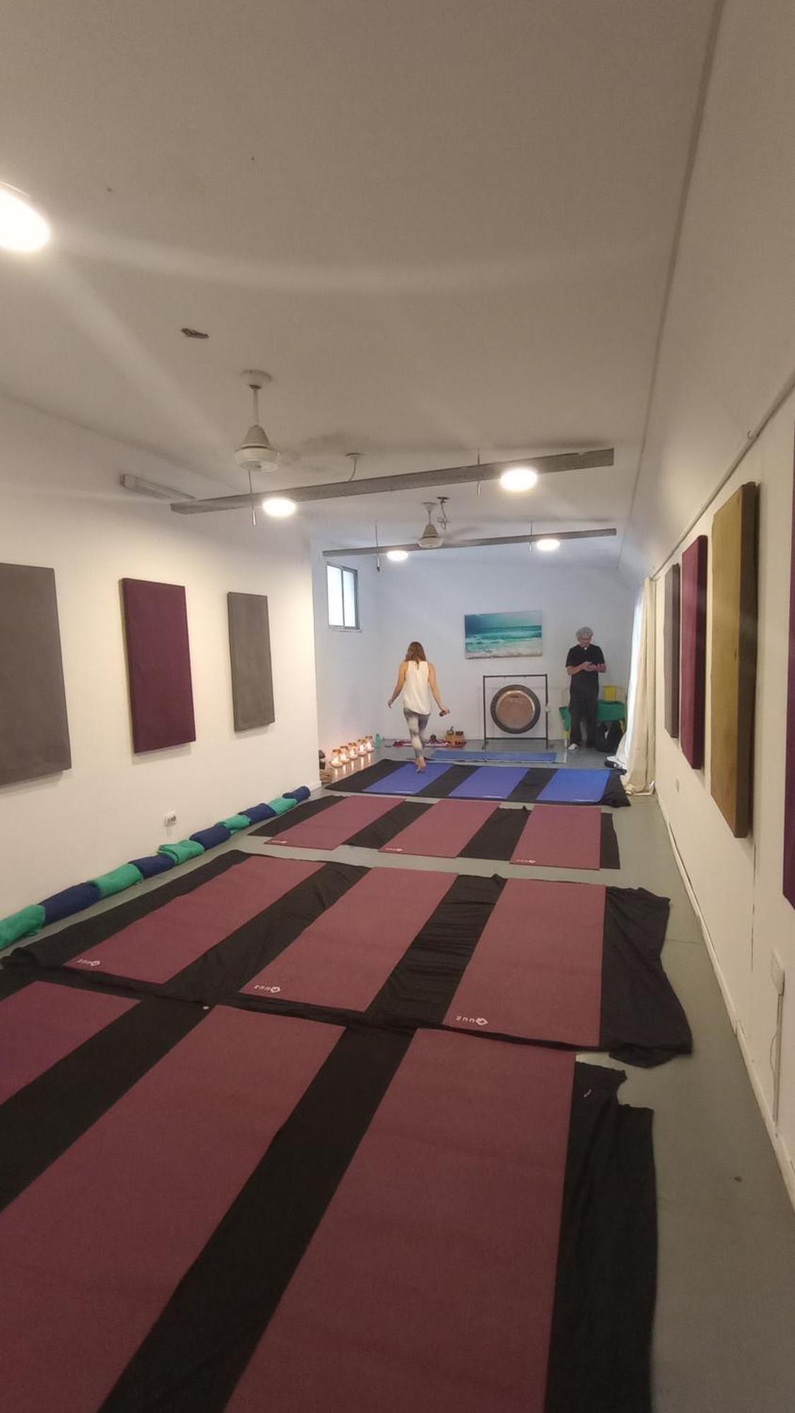 Rio Plateado Hostel บัวโนสไอเรส ภายนอก รูปภาพ