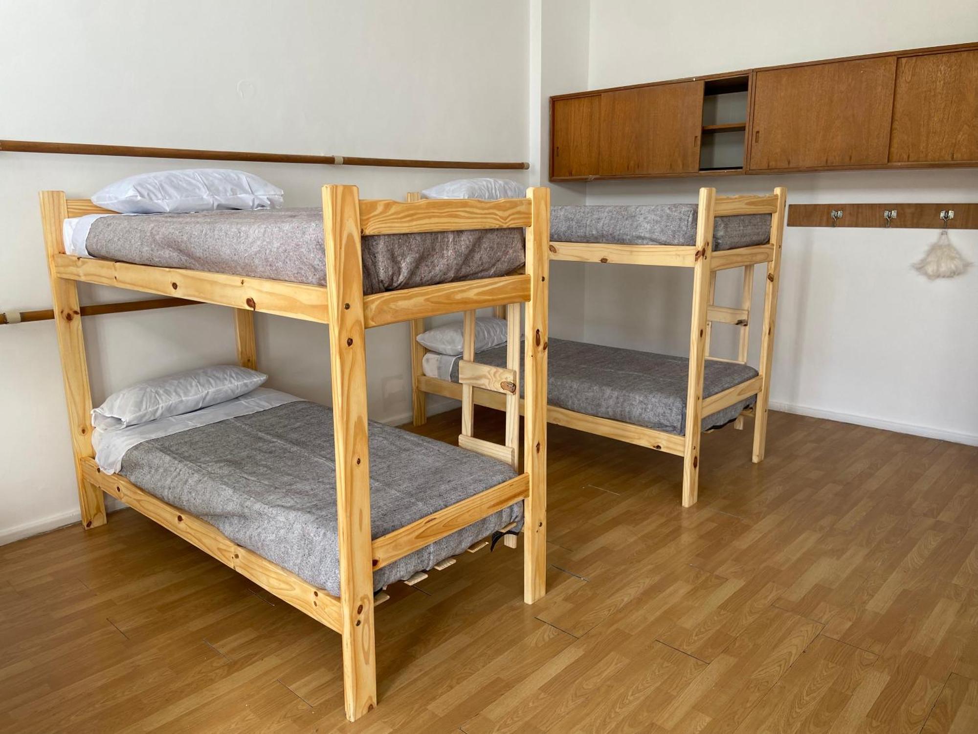 Rio Plateado Hostel บัวโนสไอเรส ภายนอก รูปภาพ