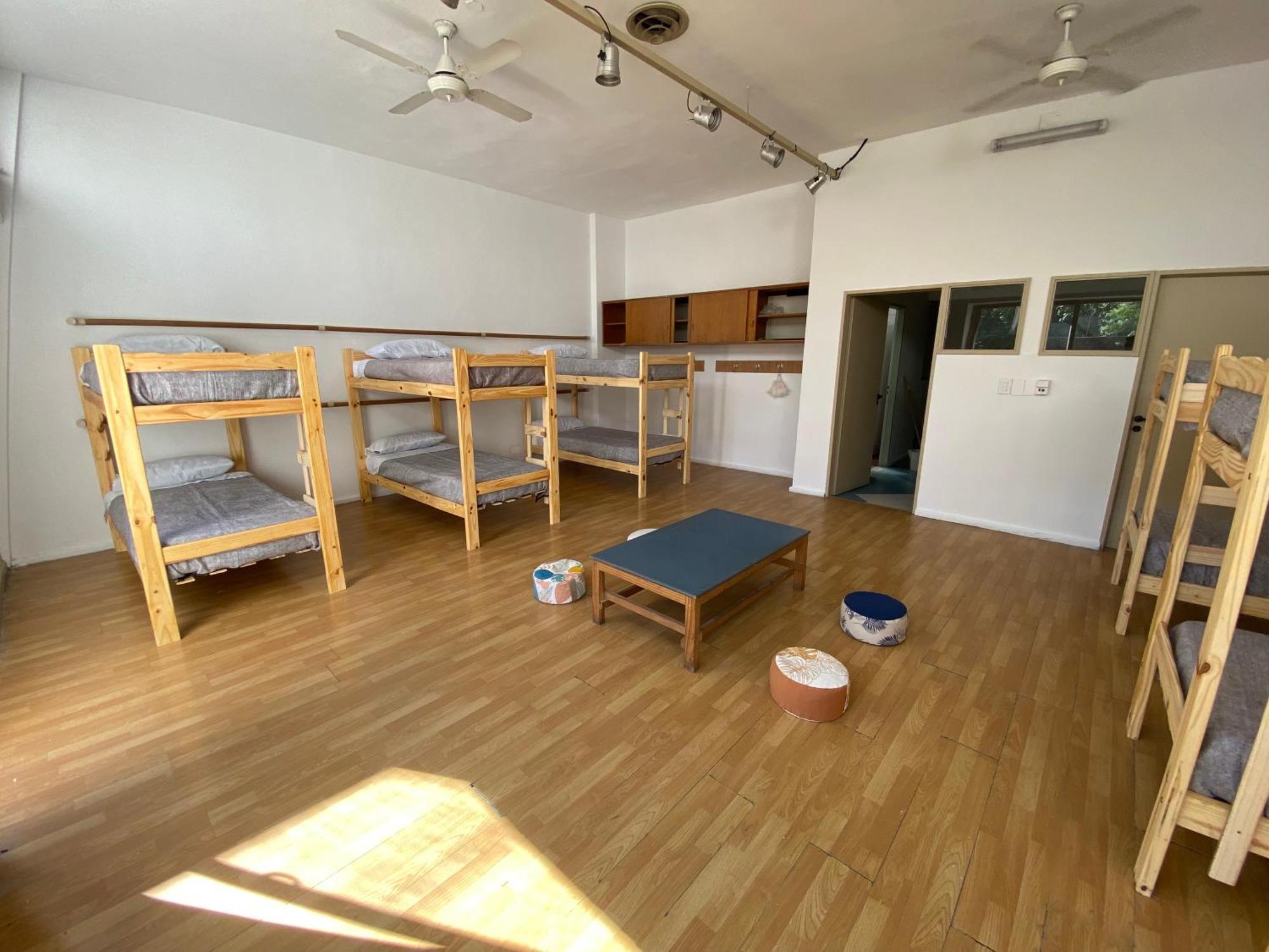 Rio Plateado Hostel บัวโนสไอเรส ภายนอก รูปภาพ